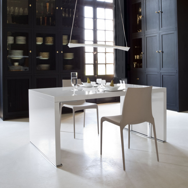 Cineline Dining Table