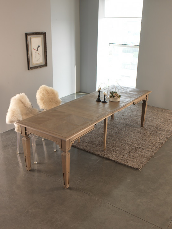 FG 616 Dining Table (Extends)