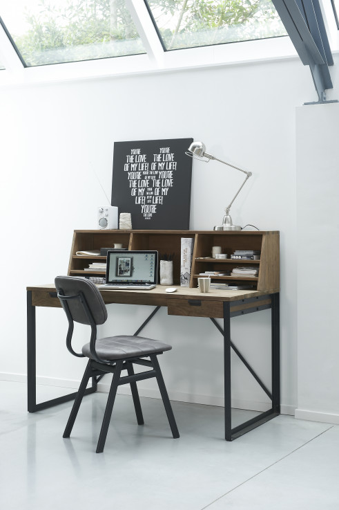 Fendy Writing Desk