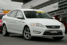 2008 Ford Mondeo Zetec Hatchback (White)