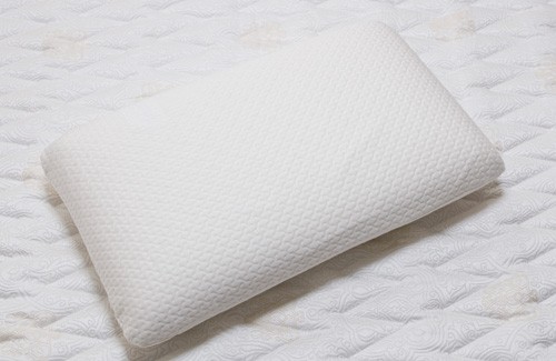 Regal Classic Memory Foam Pillow