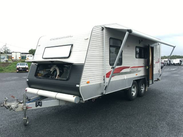 USED 2011 COROMAL LIFESTYLE CARAVAN