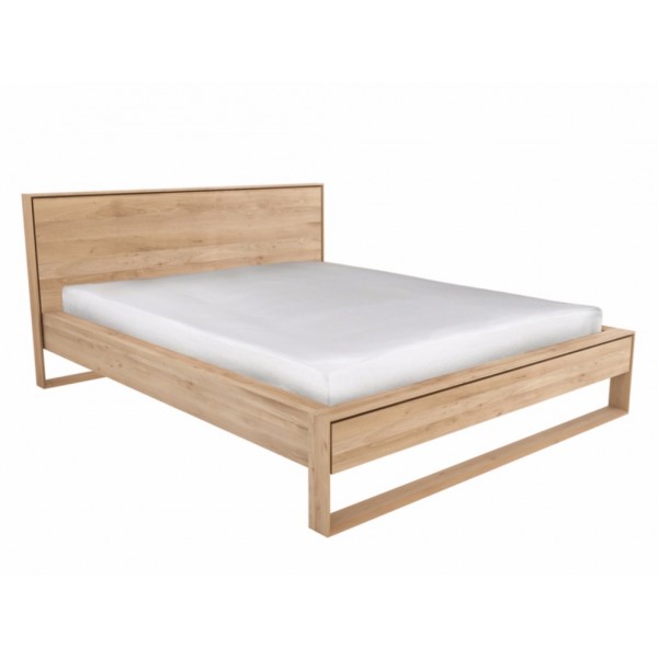 Oak Nordic II King size bed