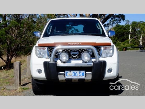 2005 NISSAN PATHFINDER ST-L (4x4) R51