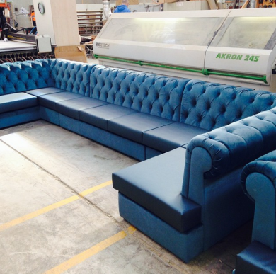 BANQUETTE SEATING 