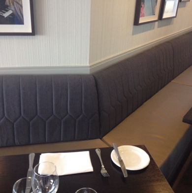 BANQUETTE SEATING 