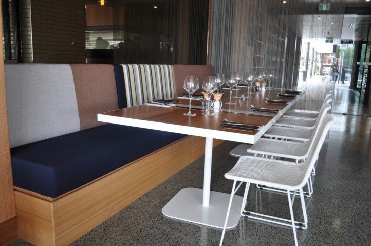 BANQUETTE SEATING 