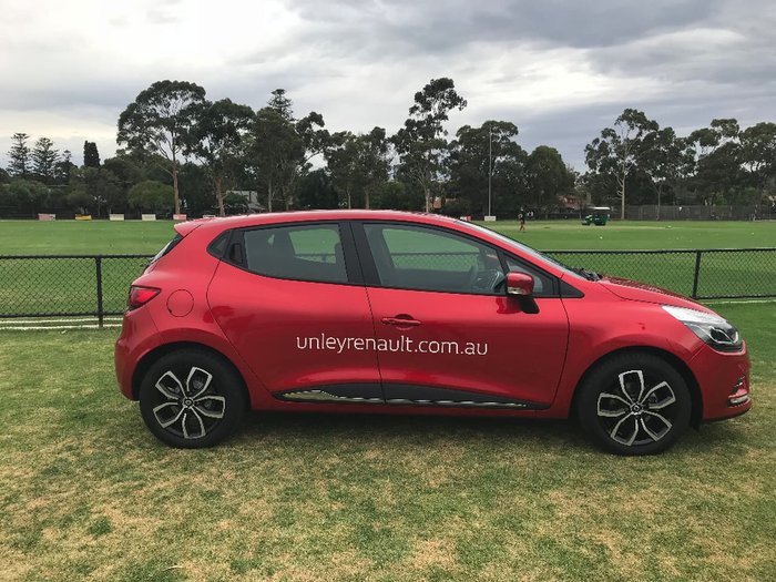 2017 Renault Clio Life IV B98 Phase 2