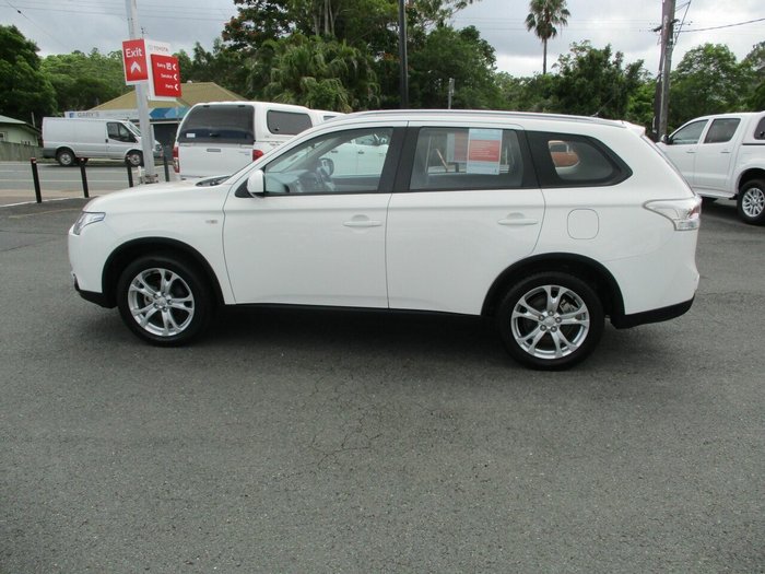 2014 Mitsubishi Outlander ES 2WD ZJ MY14