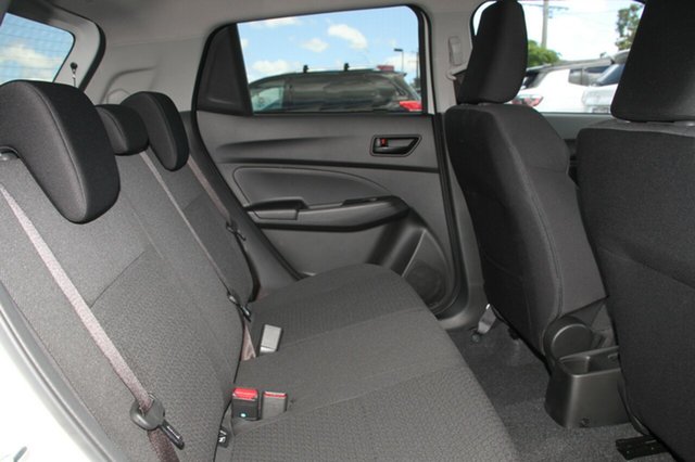 2017 Suzuki Swift GL Navigator Safety Pa