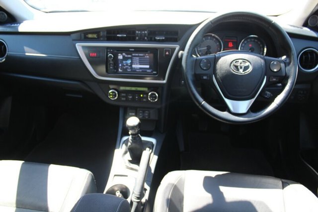 2013 Toyota Corolla Levin ZR Hatchback