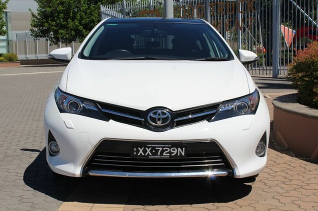 2013 Toyota Corolla Levin ZR Hatchback