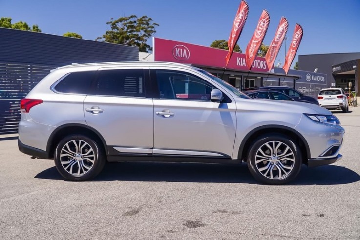 2017 Mitsubishi Outlander Ls Wagon (Silv