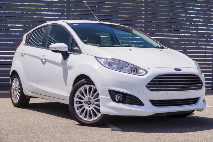 2017 Ford Fiesta Sport Hatchback (White)