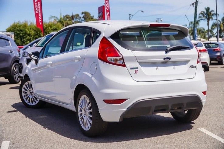 2017 Ford Fiesta Sport Hatchback (White)