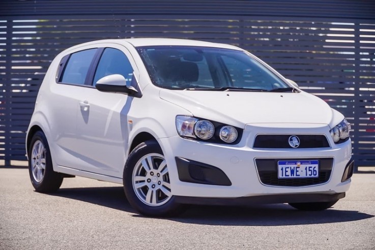 2015 Holden Barina Cd Hatchback (White) 