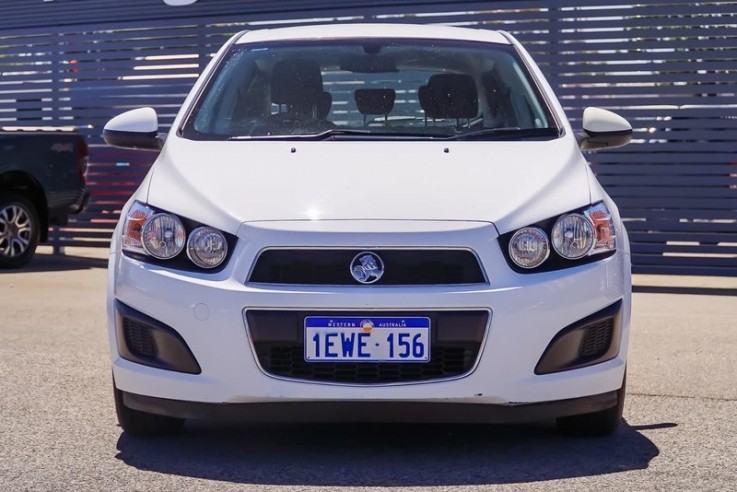 2015 Holden Barina Cd Hatchback (White) 