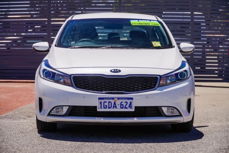 2017 Kia Cerato S Hatchback (White) 