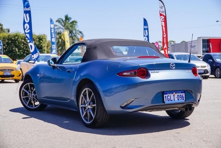 2016 Mazda Mx-5 Gt Roadster (Blue) 