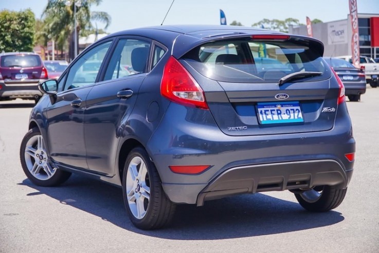 2013 Ford Fiesta Zetec Hatchback (Grey) 