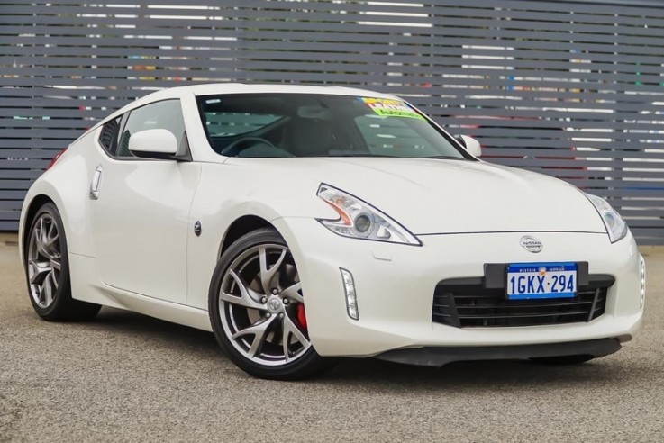 2015 Nissan 370z Coupe (White) 