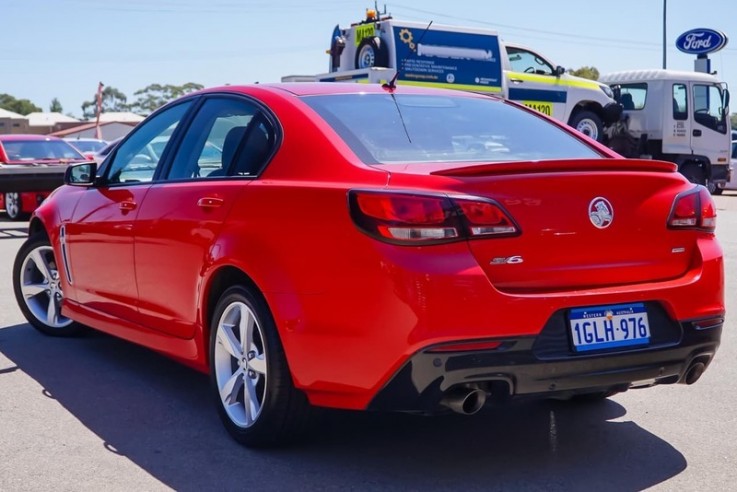 2016 Holden Commodore Sv6 Sedan (Red) 