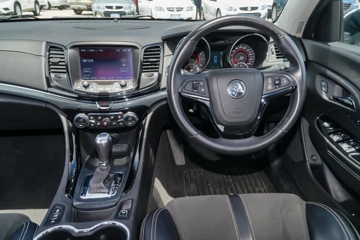 2016 Holden Commodore Sv6 Sedan (White) 