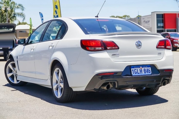 2016 Holden Commodore Sv6 Sedan (White) 