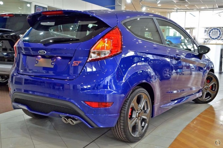 2017 Ford Fiesta St Hatchback (Blue) 