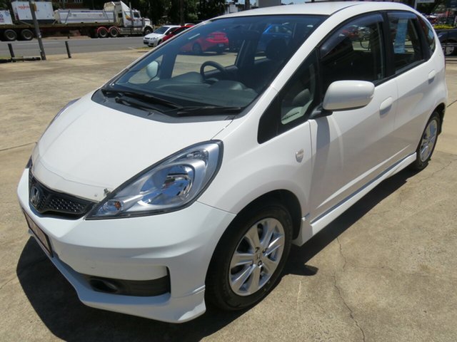 2011 Honda Jazz VTi Hatchback