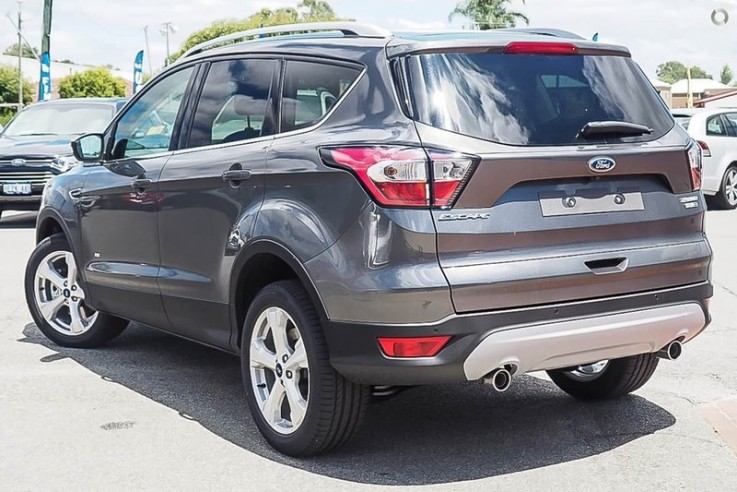 2017 Ford Escape Trend Wagon (Grey) 