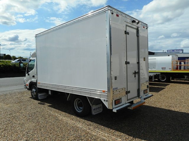 2011 Hino 716 Pantech