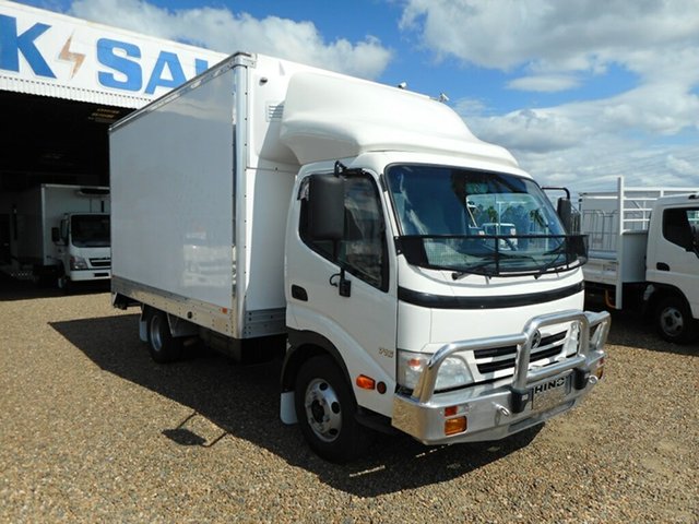 2011 Hino 716 Pantech