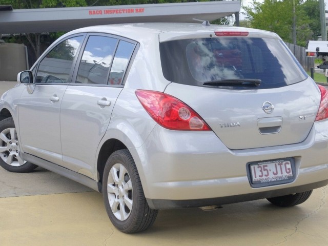 2006 Nissan Tiida C11 ST Hatchback For S