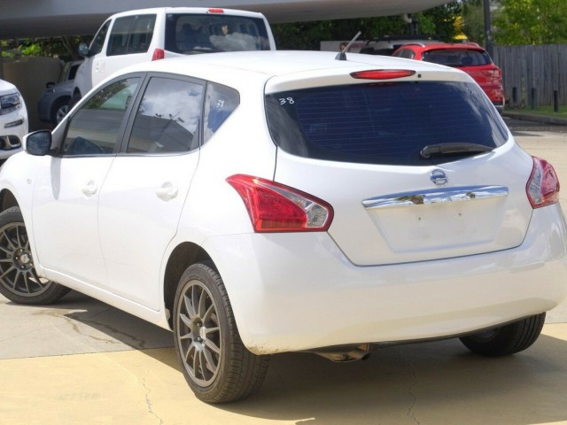 2013 Nissan Pulsar C12 ST Hatchback For 