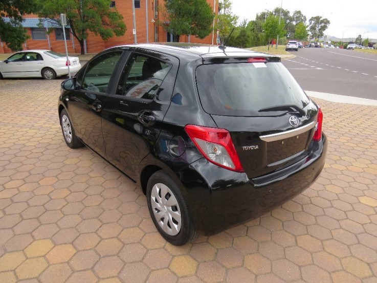 2012 Toyota Yaris YRS NCP131R