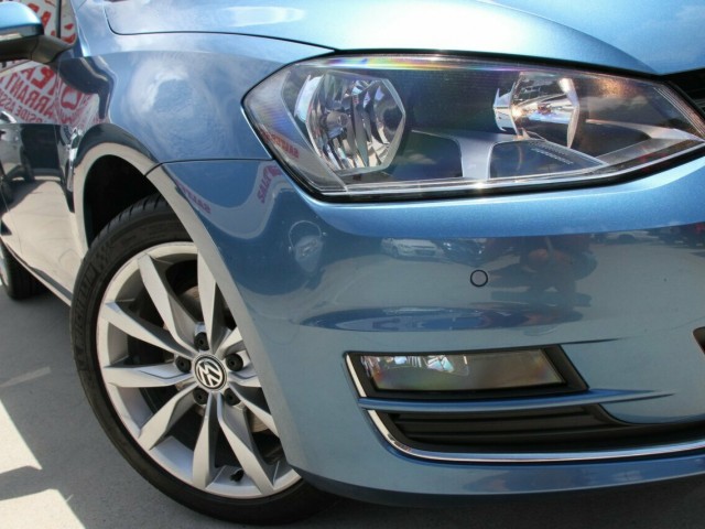 2012 Volkswagen Golf VII 103TSI DSG High