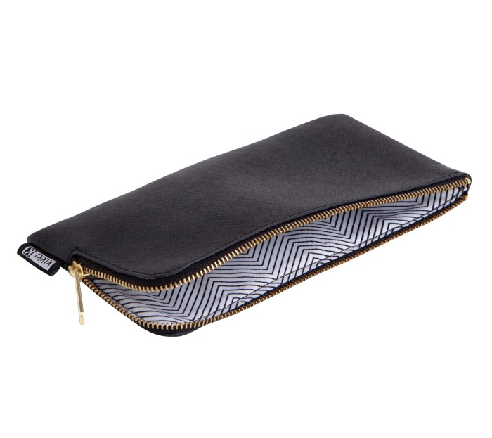 TEXTURED LEATHER PENCIL CASE: BLACK