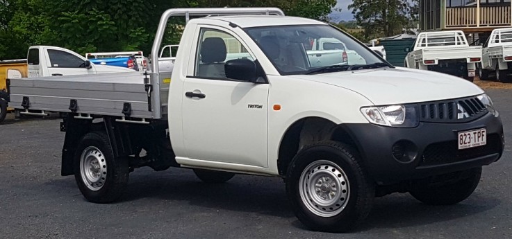 MITSUBISHI TRITON SINGLE CAB – 4X2