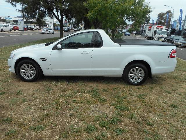 2012 Holden Commodore Omega VE II MY12.5