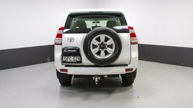 Toyota Landcruiser Prado KDJ150R MY14 20