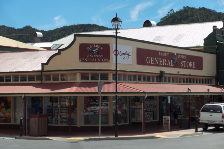 IGA Everyday Queenstown (Evans)