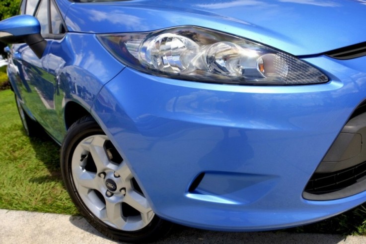 2010 Ford Fiesta LX PwrShift