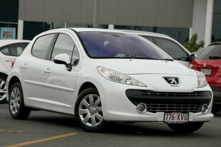 2007 Peugeot 207 XT