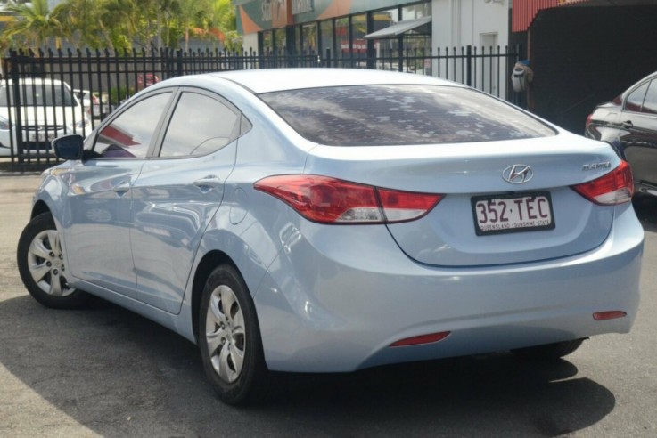 2013 Hyundai Elantra Active