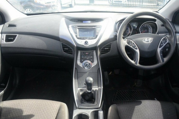 2013 Hyundai Elantra Active