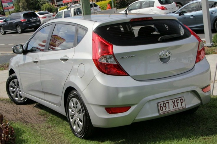 2016 Hyundai Accent Active