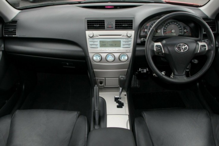 2007 Toyota Camry Sportivo