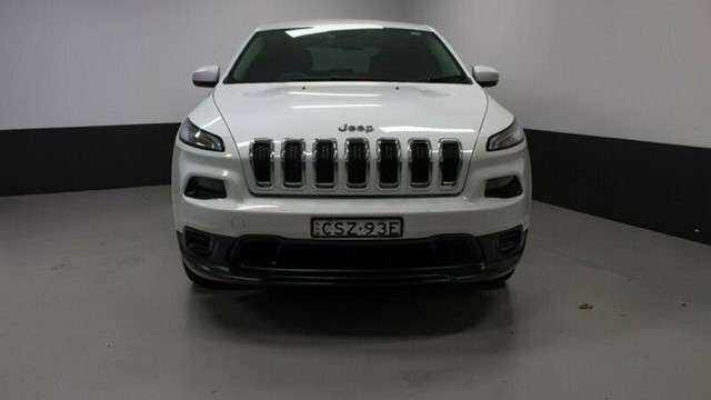 Jeep Cherokee KL 2014 9 Speed Sports Aut