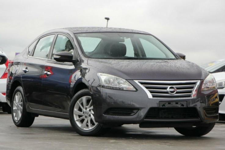 2013 Nissan Pulsar ST